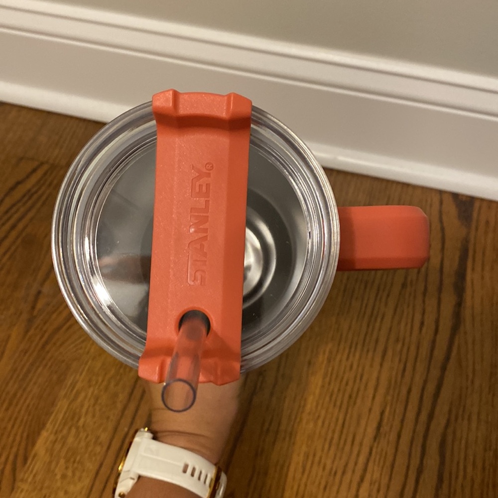 Stanley 40oz Travel Quencher - Picture 4 of 4